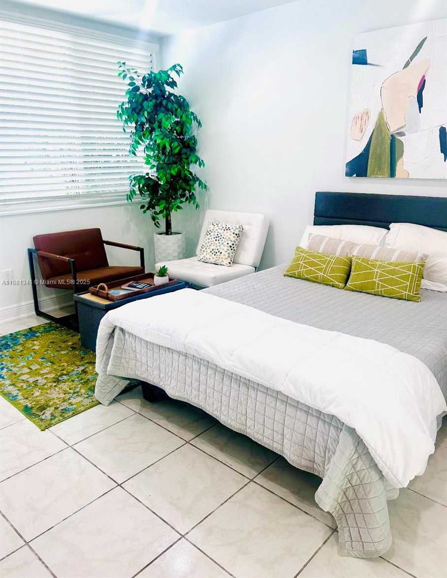 Small Image of 1011 EUCLID AVE #4, Miami Beach Number 9