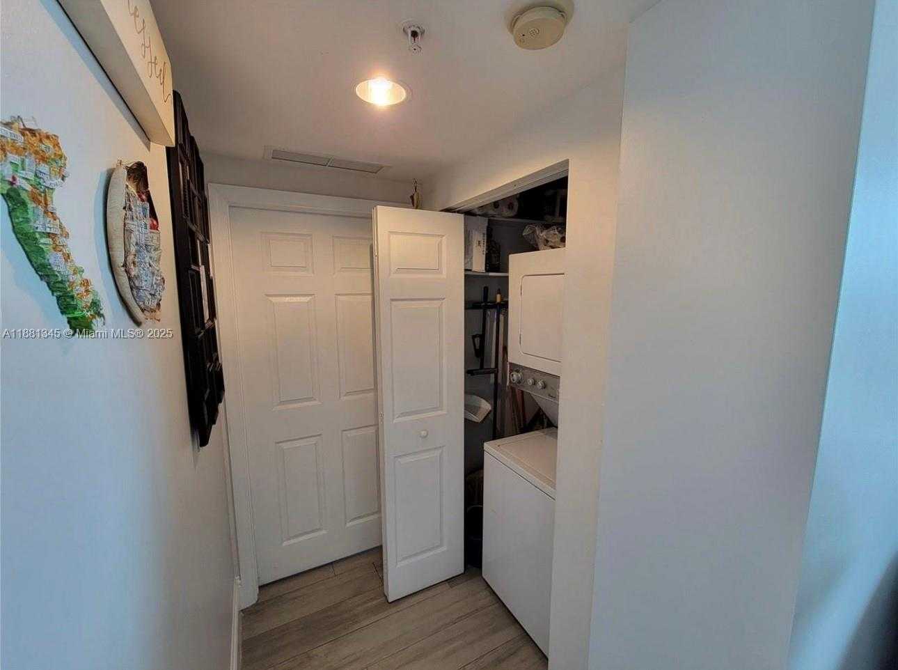 Small Image of 140 SOUTH DIXIE HWY #519, Hollywood Number 6