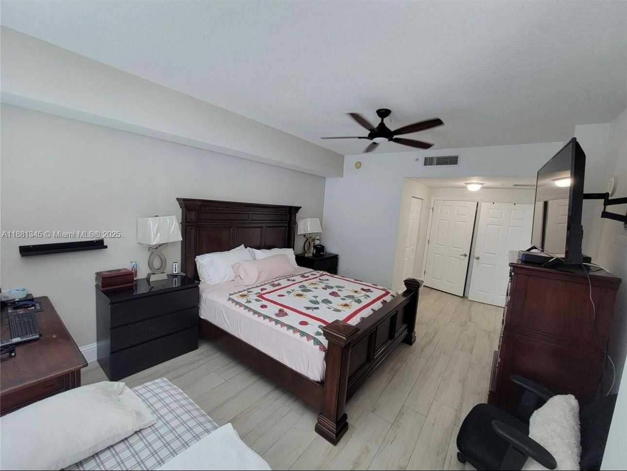 Small Image of 140 SOUTH DIXIE HWY #519, Hollywood Number 8