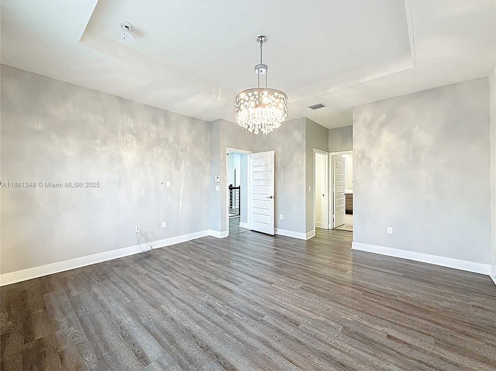 Small Image of 15530 NORTH WEST 89TH CT, Miami Lakes Number 34