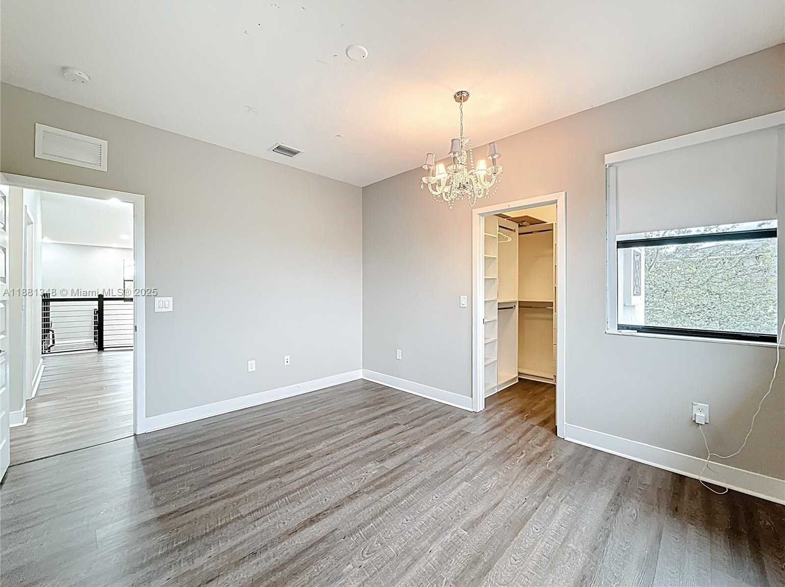 Small Image of 15530 NORTH WEST 89TH CT, Miami Lakes Number 44