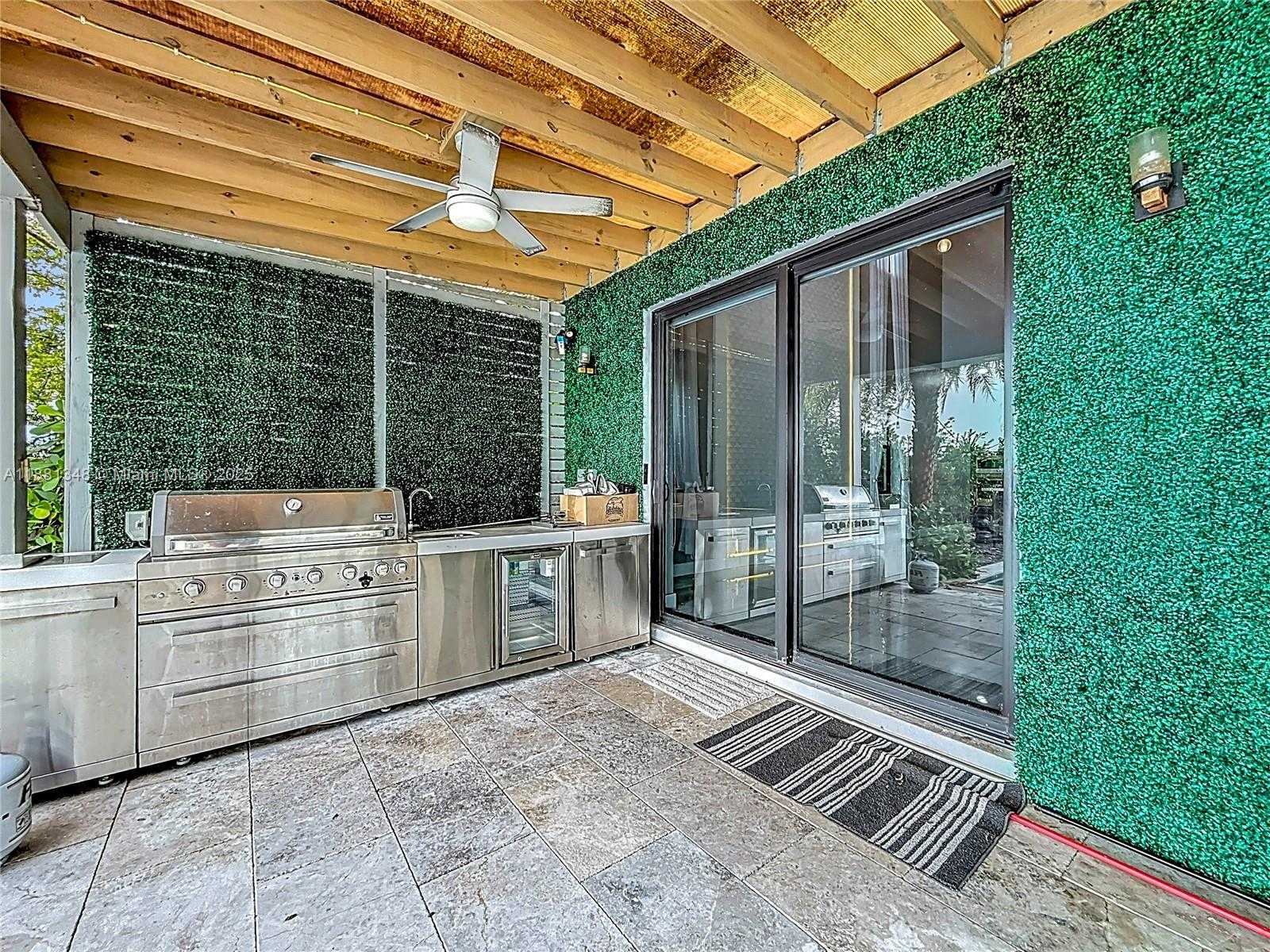 Small Image of 15530 NORTH WEST 89TH CT, Miami Lakes Number 51