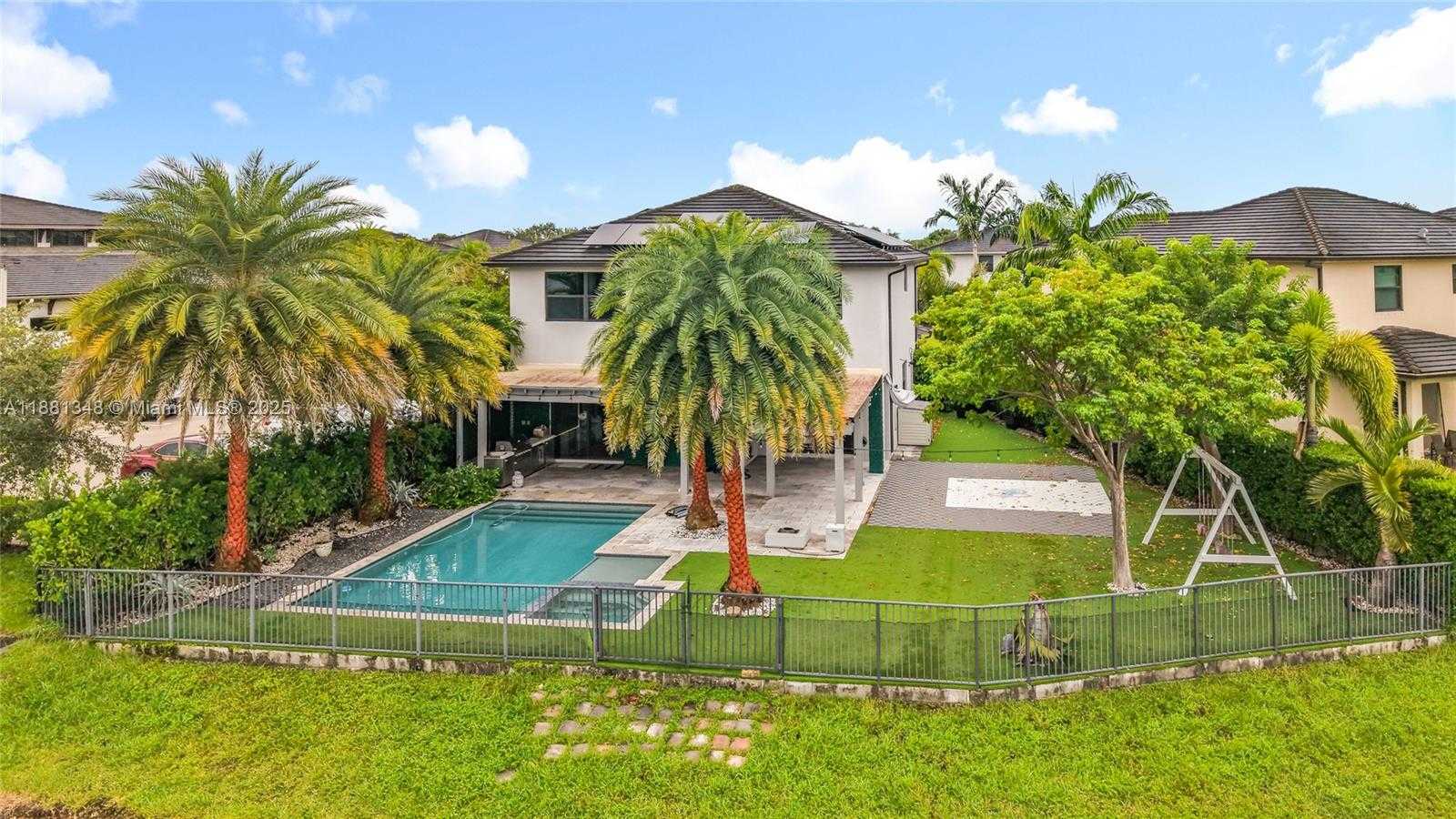 Small Image of 15530 NORTH WEST 89TH CT, Miami Lakes Number 60