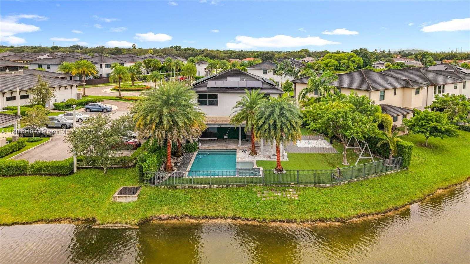 Small Image of 15530 NORTH WEST 89TH CT, Miami Lakes Number 62