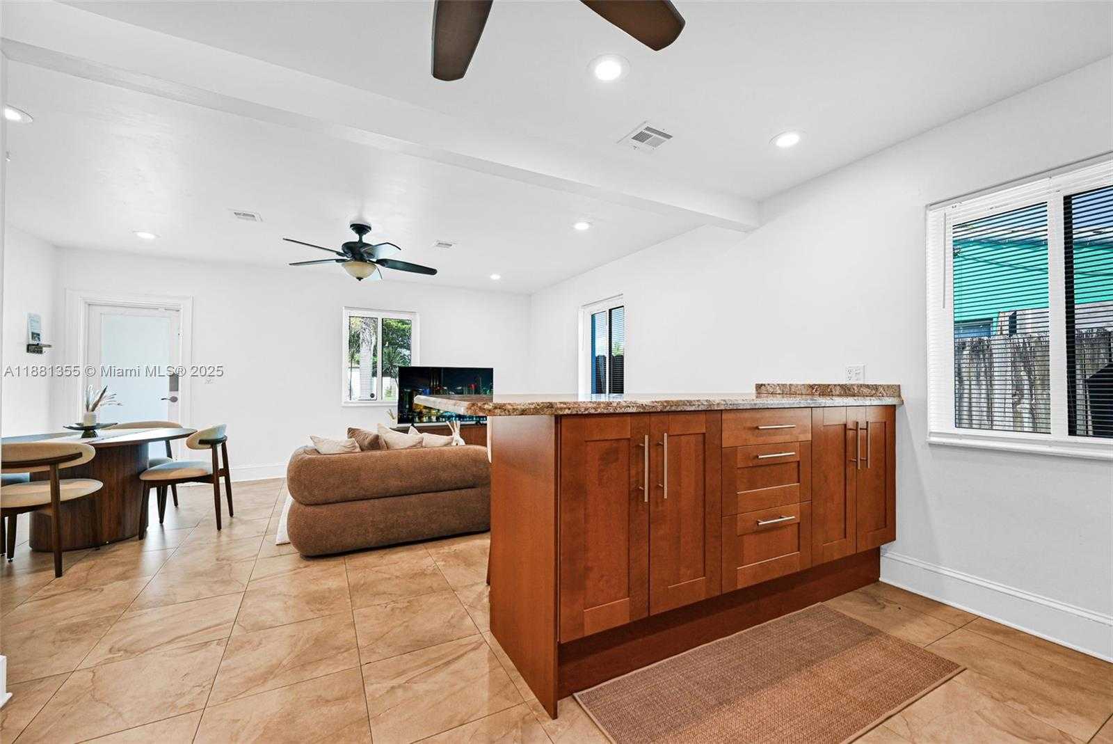 Small Image of 1328 NORTH ANDREWS AVE, Fort Lauderdale Number 10