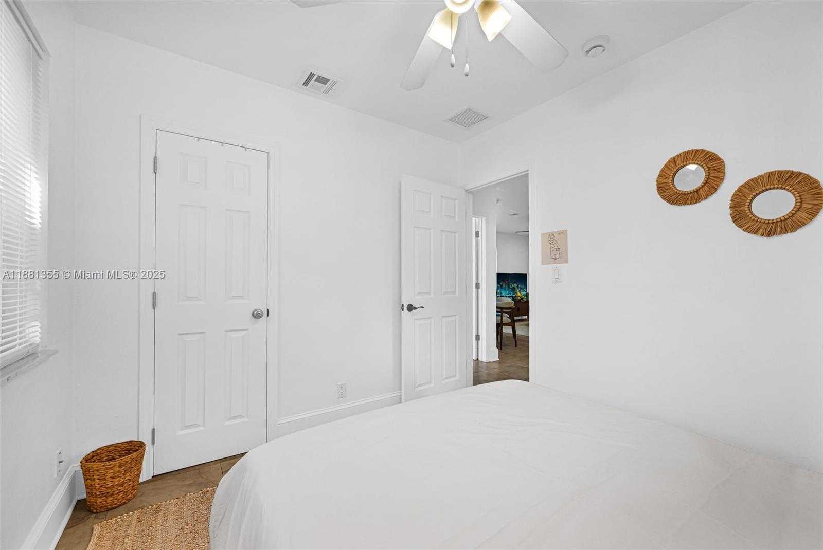 Small Image of 1328 NORTH ANDREWS AVE, Fort Lauderdale Number 17
