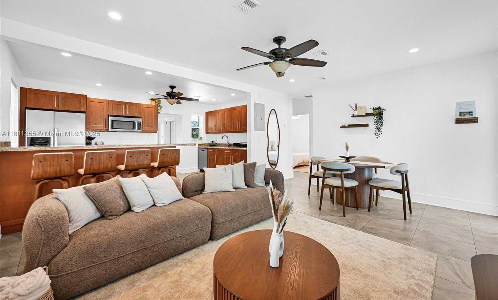 Small Image of 1328 NORTH ANDREWS AVE, Fort Lauderdale Number 2
