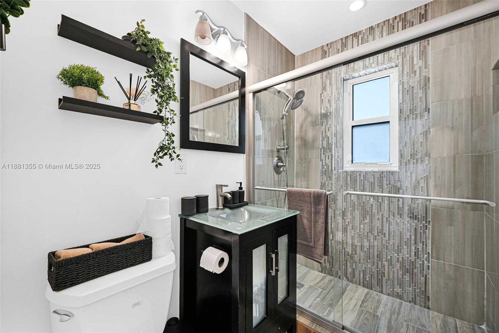 Small Image of 1328 NORTH ANDREWS AVE, Fort Lauderdale Number 28