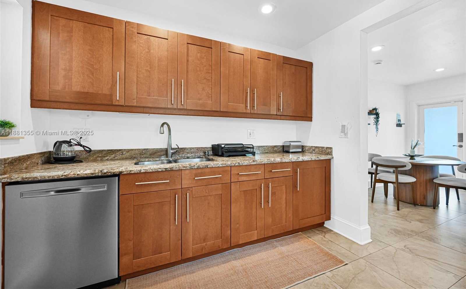 Small Image of 1328 NORTH ANDREWS AVE, Fort Lauderdale Number 9