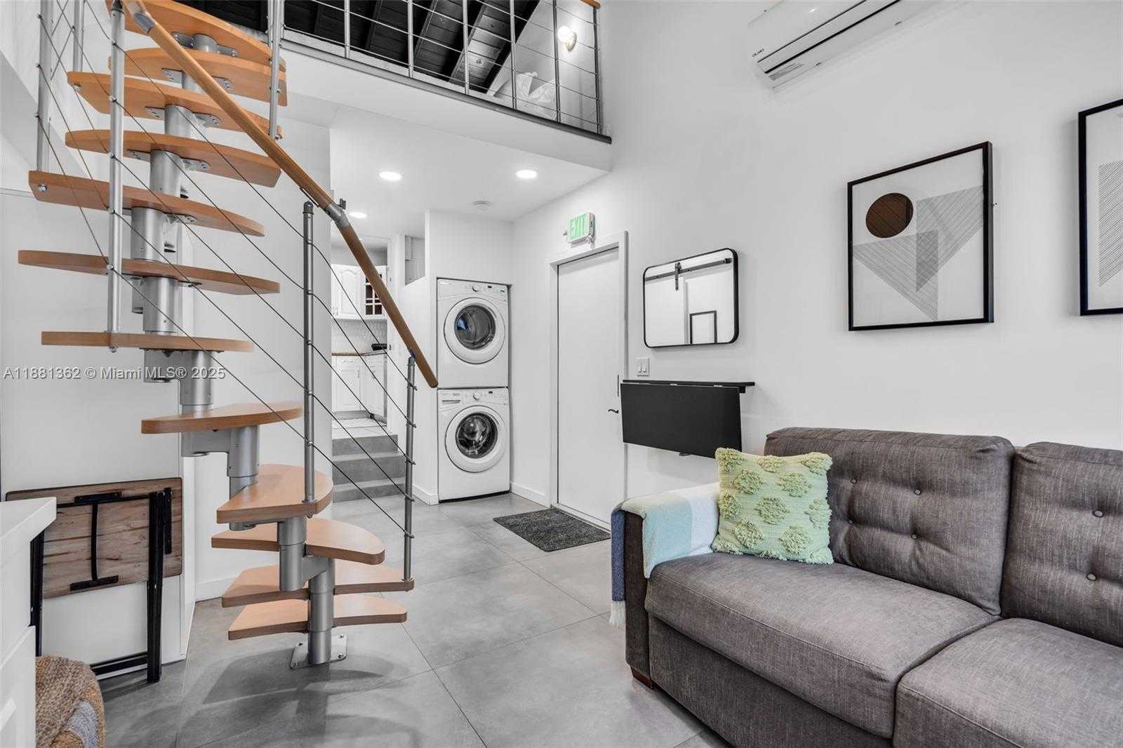 Small Image of 1642 SOUTH WEST 16TH ST, Miami Number 18