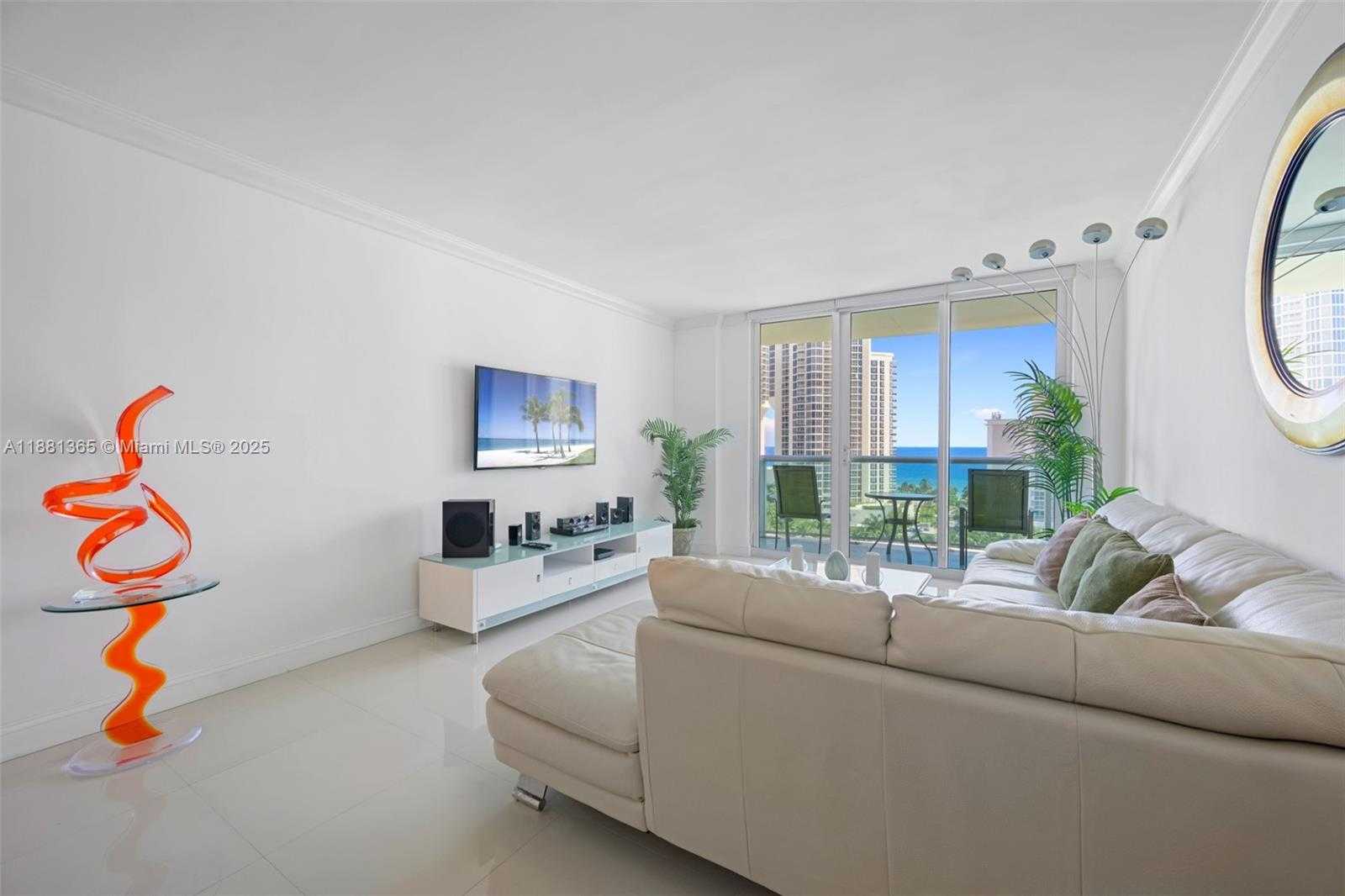 Small Image of 19370 COLLINS AVE #1103, Sunny Isles Beach Number 4