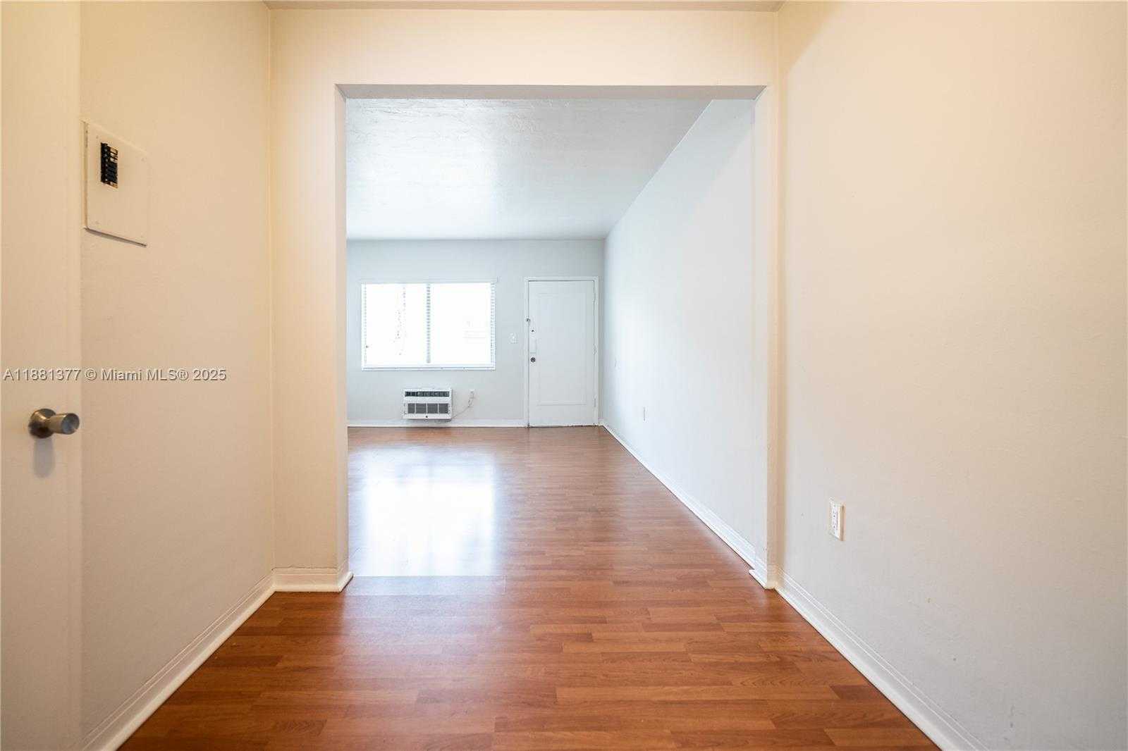Small Image of 7315 HARDING AVE #15, Miami Beach Number 7
