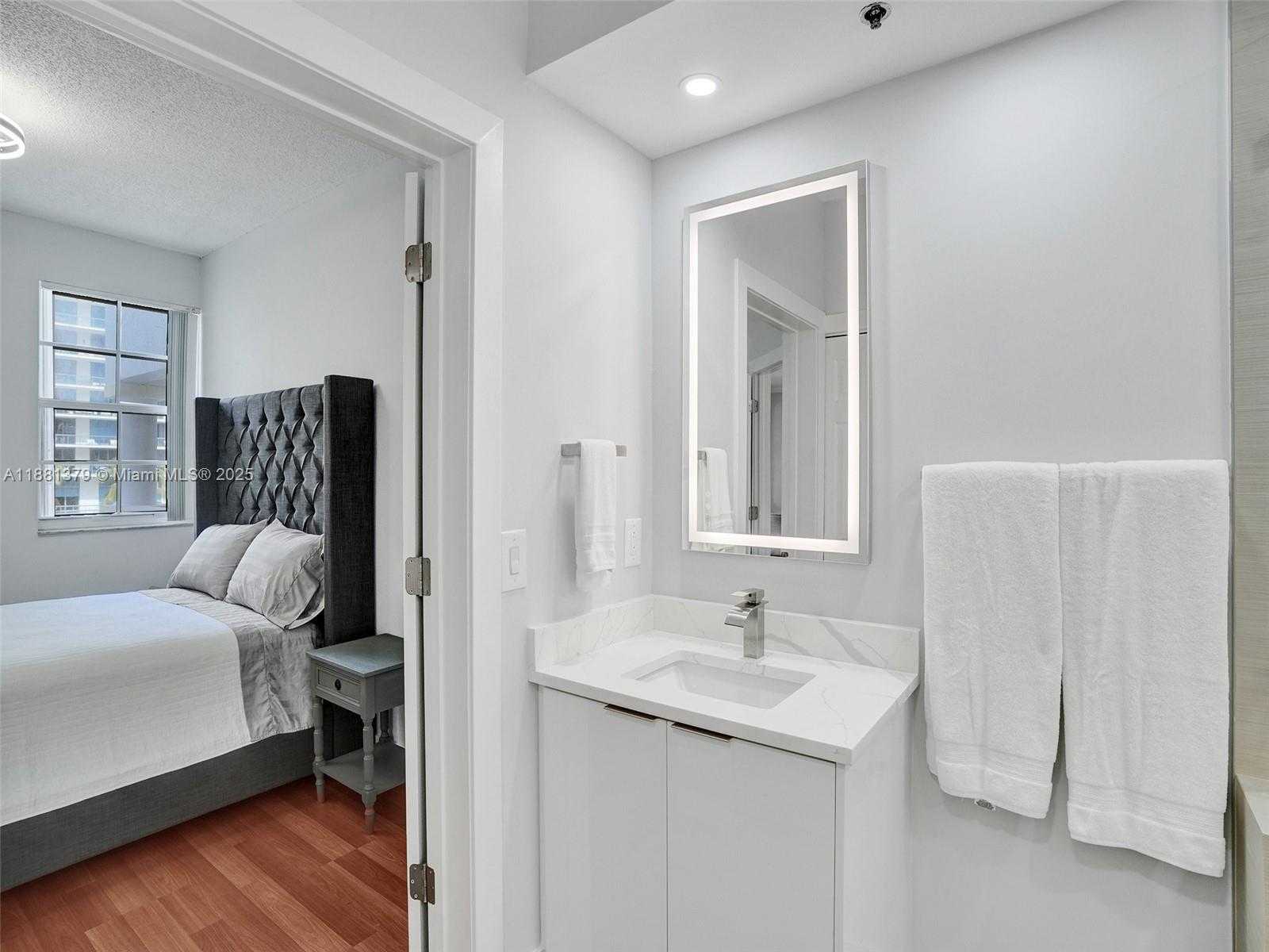 Small Image of 3245 NORTH EAST 184TH ST #13305, Aventura Number 11