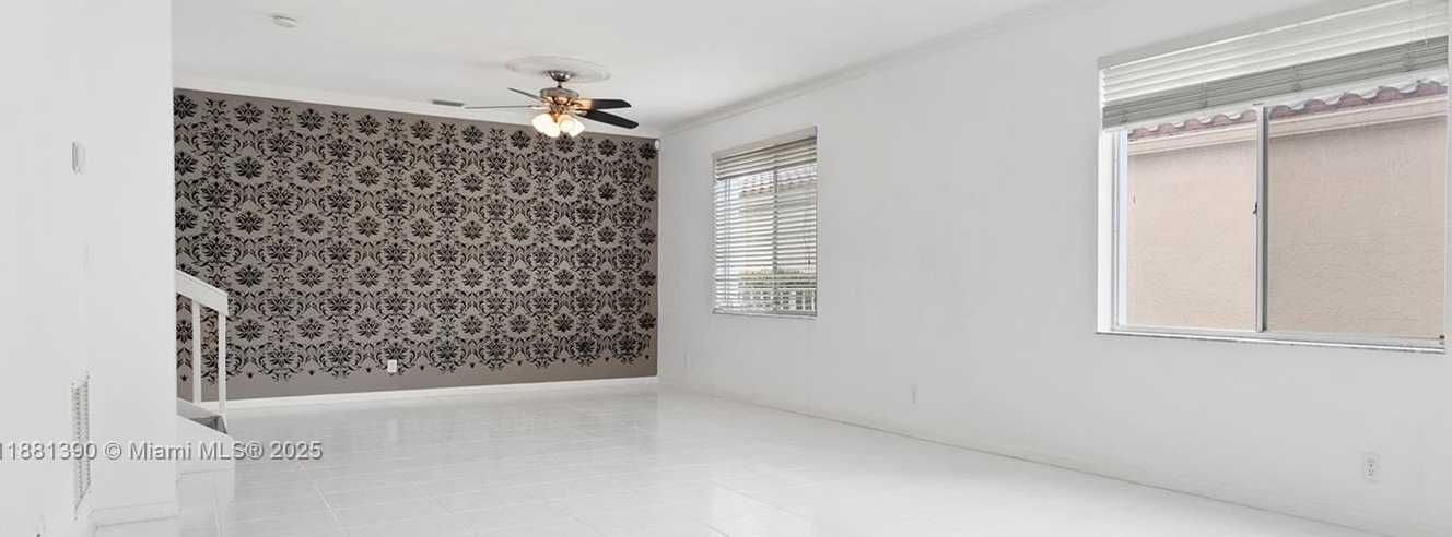 Small Image of 10096 COUNTRY BROOK RD, Boca Raton Number 6