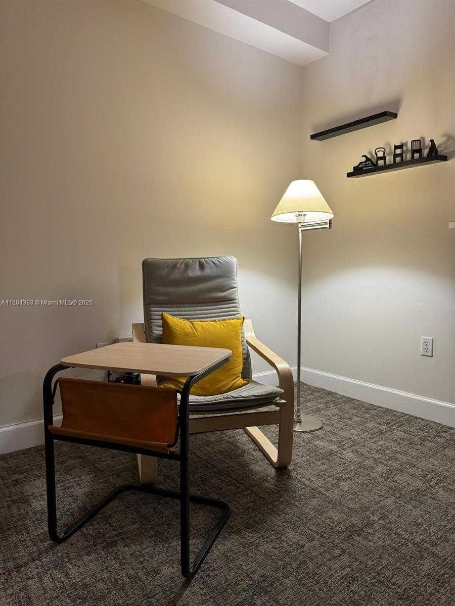 Small Image of 50 MENORES AVE #412, Coral Gables Number 6