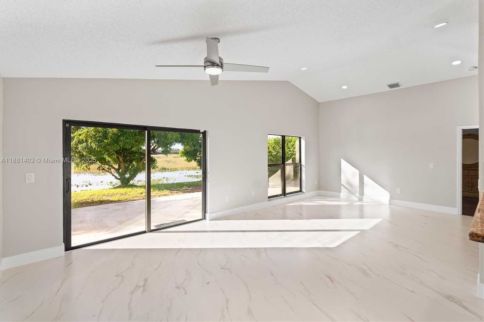 Small Image of 14340 NORTH WEST 11TH ST, Pembroke Pines Number 16