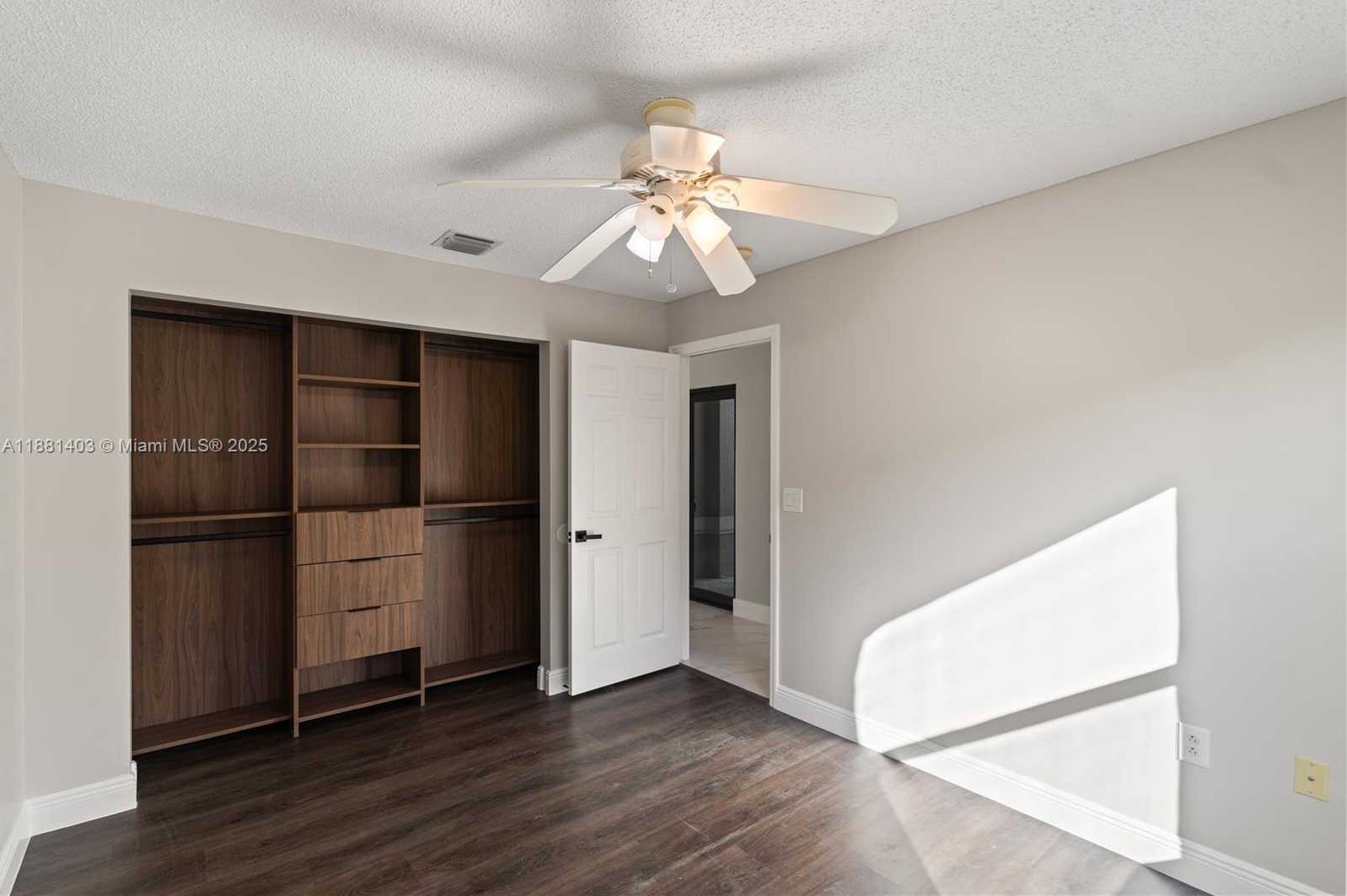 Small Image of 14340 NORTH WEST 11TH ST, Pembroke Pines Number 26