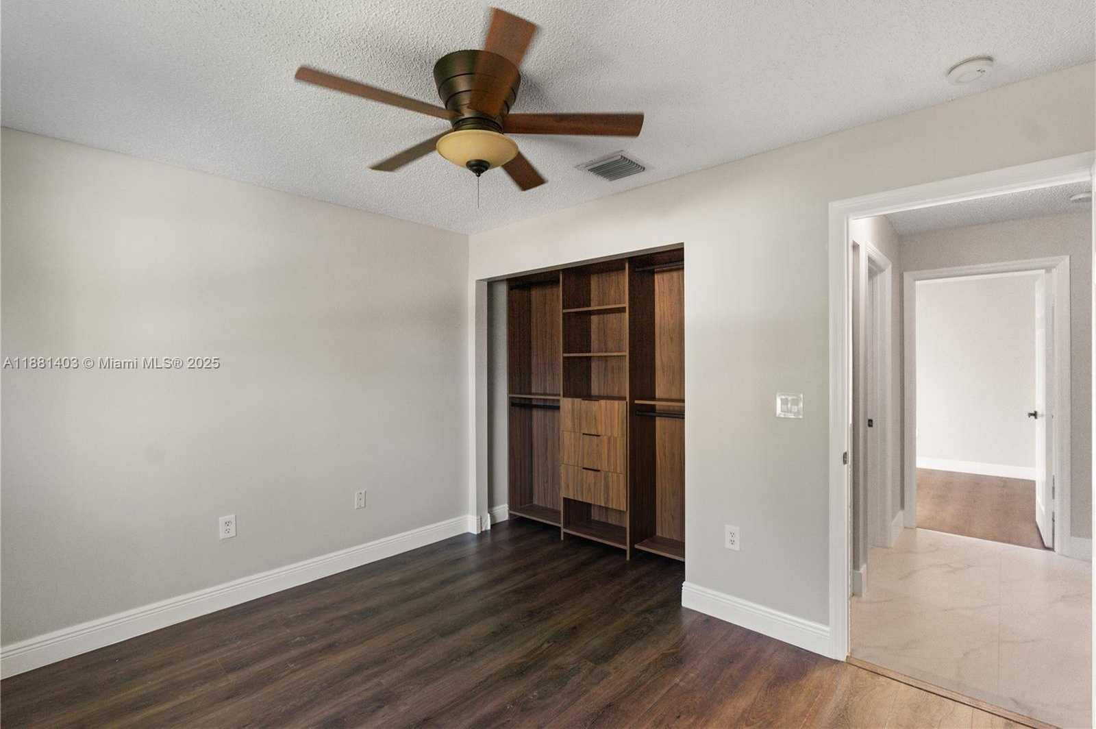 Small Image of 14340 NORTH WEST 11TH ST, Pembroke Pines Number 30