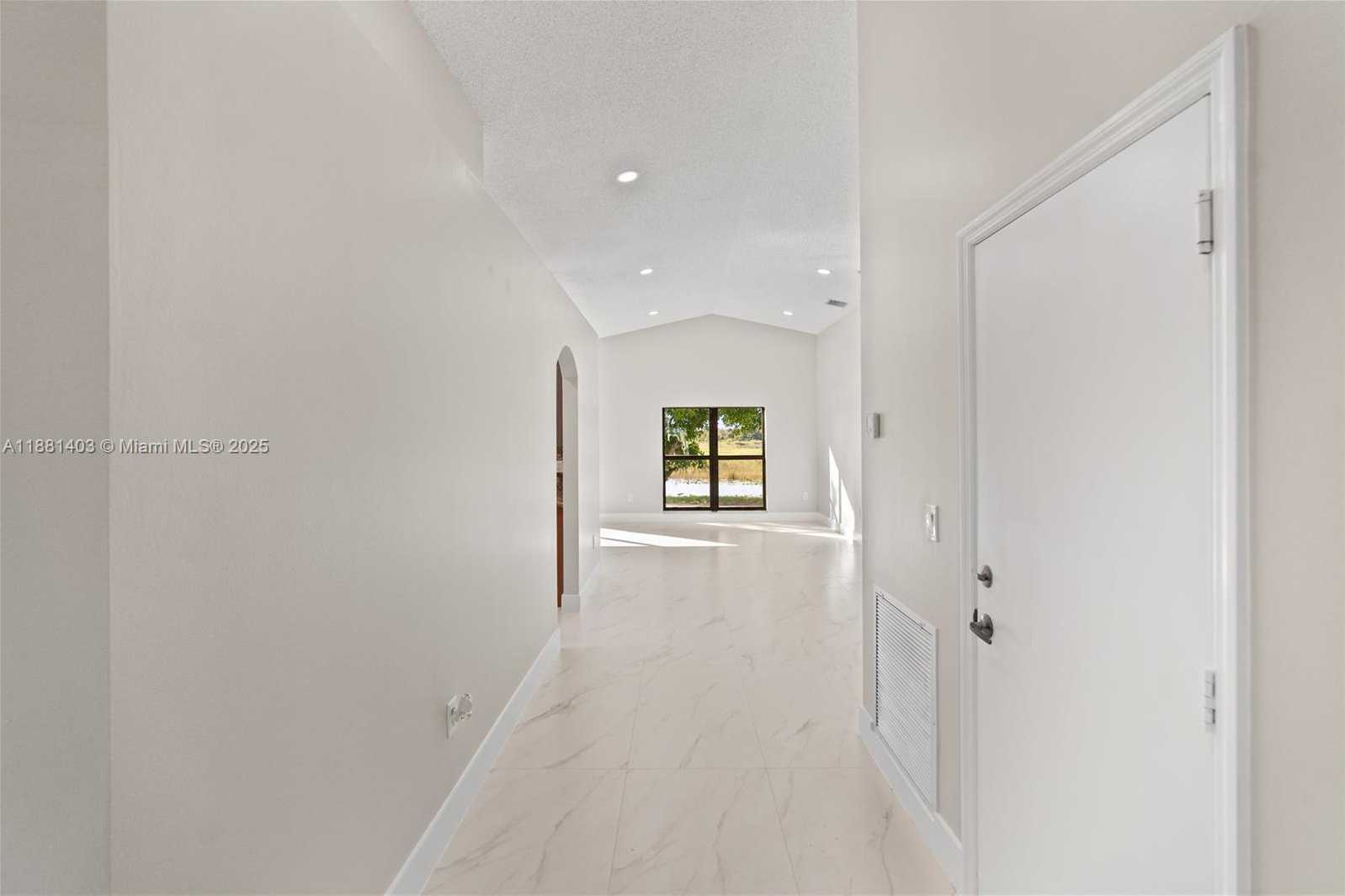 Small Image of 14340 NORTH WEST 11TH ST, Pembroke Pines Number 5