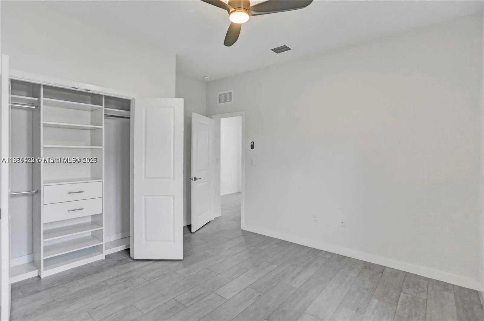 Small Image of 19815 SOUTH WEST 131ST CT, Miami Number 18