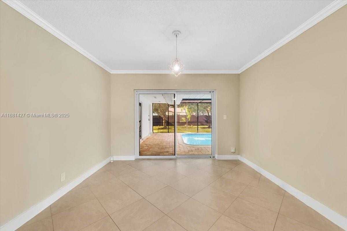 Small Image of 5250 SOUTH WEST 4TH CT, Plantation Number 23