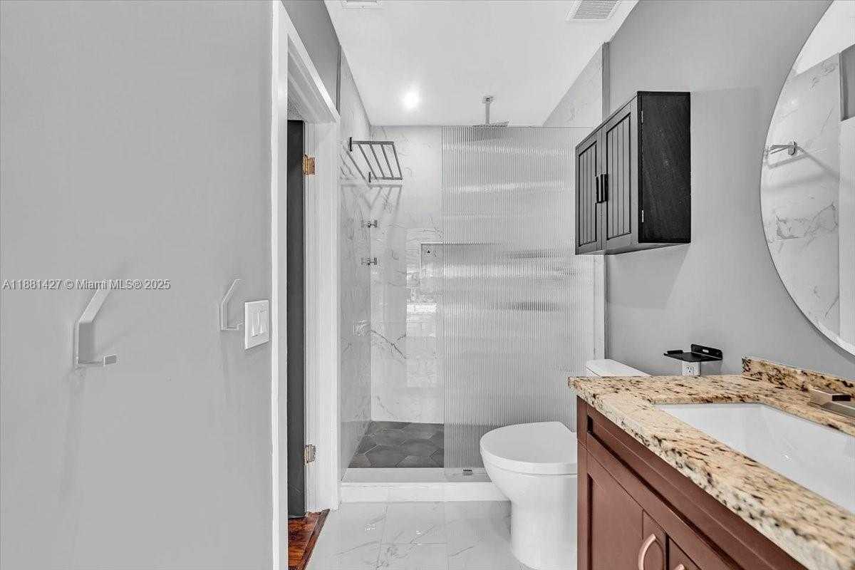 Small Image of 5250 SOUTH WEST 4TH CT, Plantation Number 32