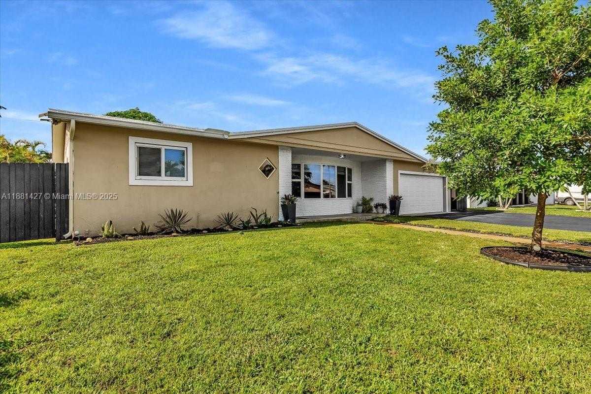 Small Image of 5250 SOUTH WEST 4TH CT, Plantation Number 62