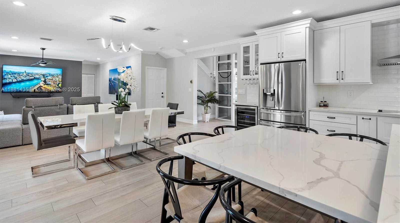Small Image of 12001 NORTH WEST 5TH ST #12001, Miami Number 26