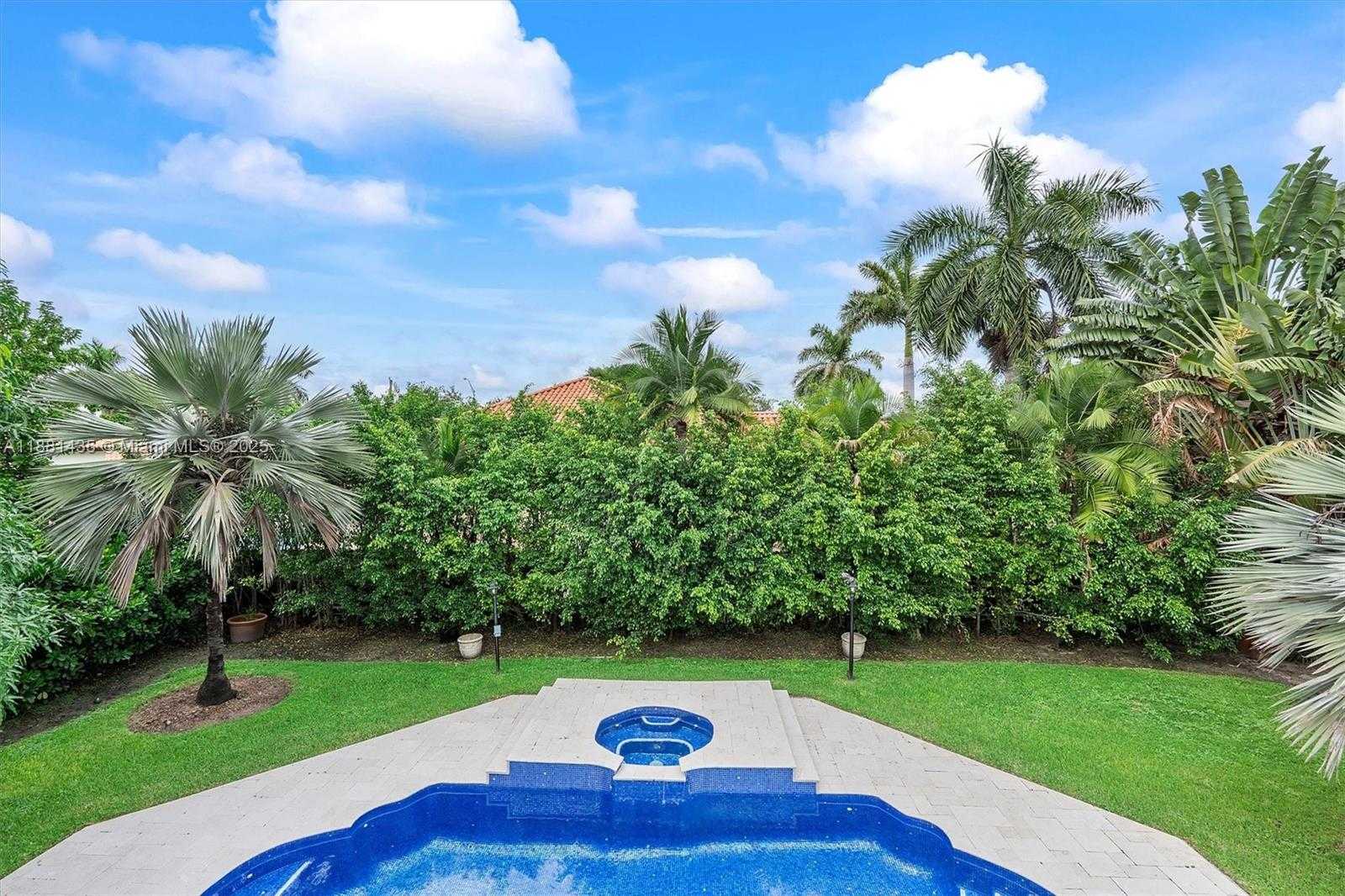 Small Image of 12001 NORTH WEST 5TH ST #12001, Miami Number 52