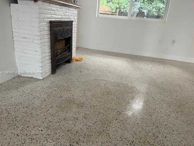 Small Image of 4700 SOUTH WEST 7TH ST #House, Miami Number 2
