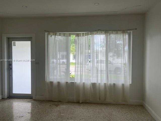 Small Image of 4700 SOUTH WEST 7TH ST #House, Miami Number 6