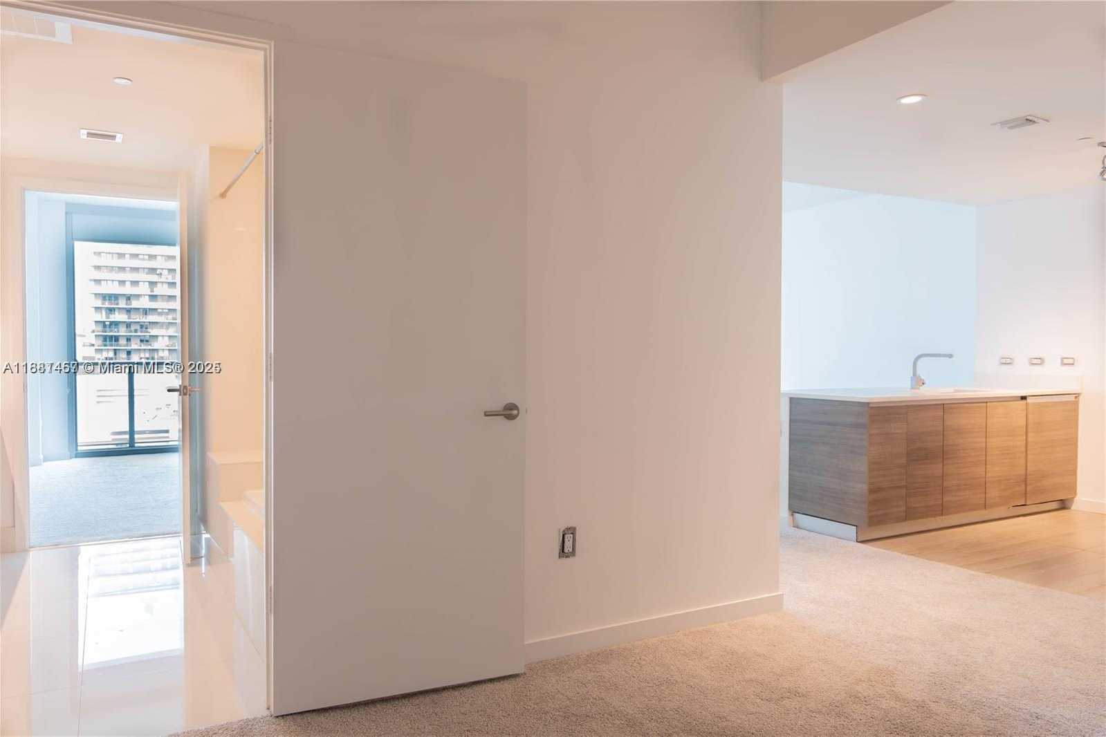 Small Image of 1100 SOUTH MIAMI AVE #4003, Miami Number 8