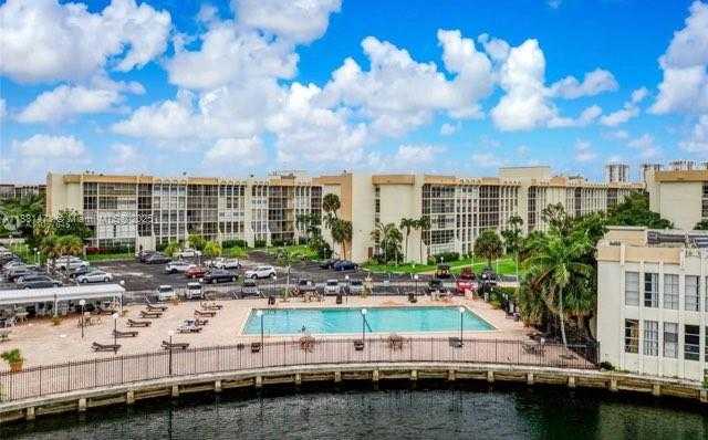 Small Image of 601 THREE ISLANDS BLVD #510, Hallandale Beach Number 24