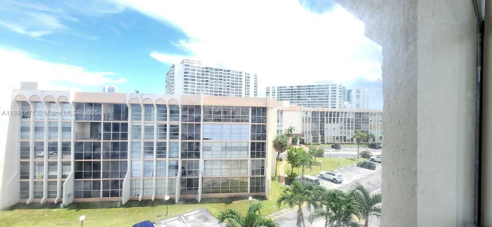 Small Image of 601 THREE ISLANDS BLVD #510, Hallandale Beach Number 7