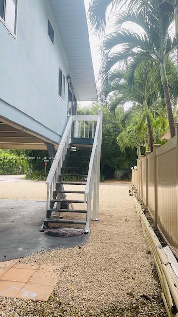 Small Image of 141 GUMBO LIMBO DR, Key Largo Number 4