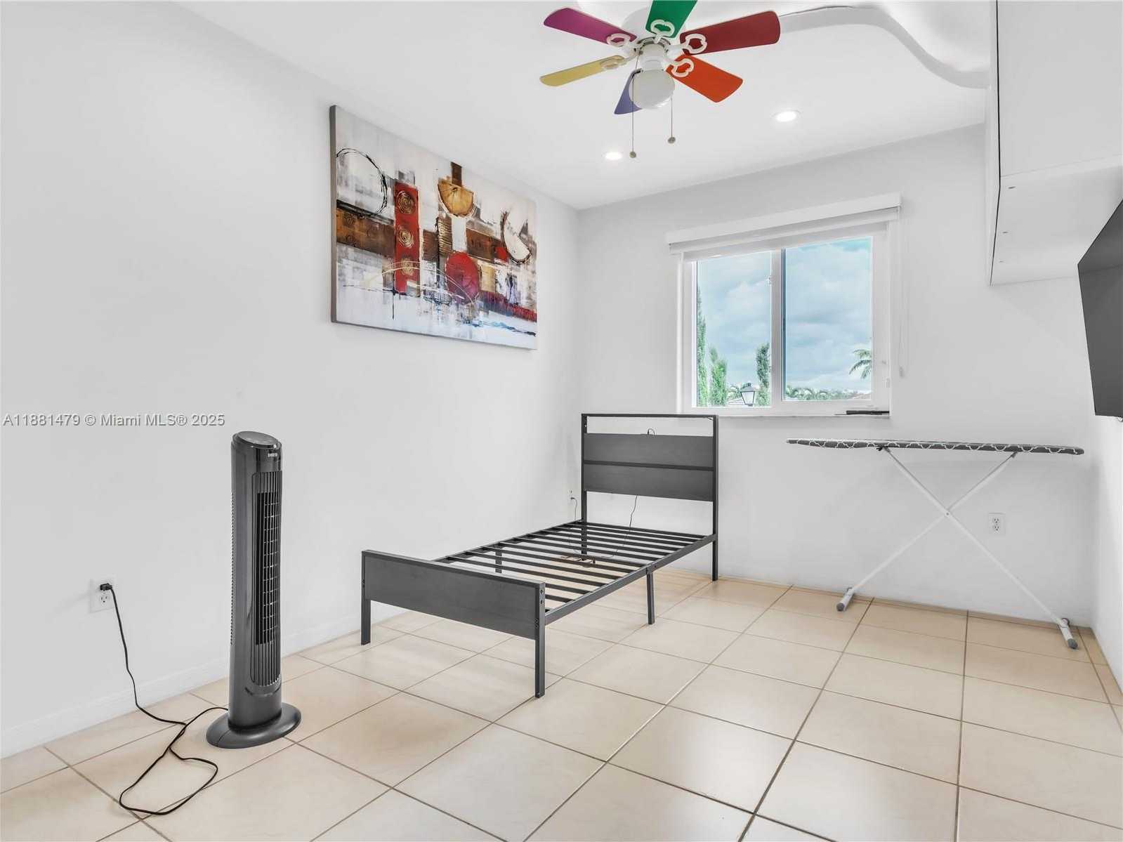 Small Image of 3366 SOUTH WEST 152ND PL, Miami Number 19