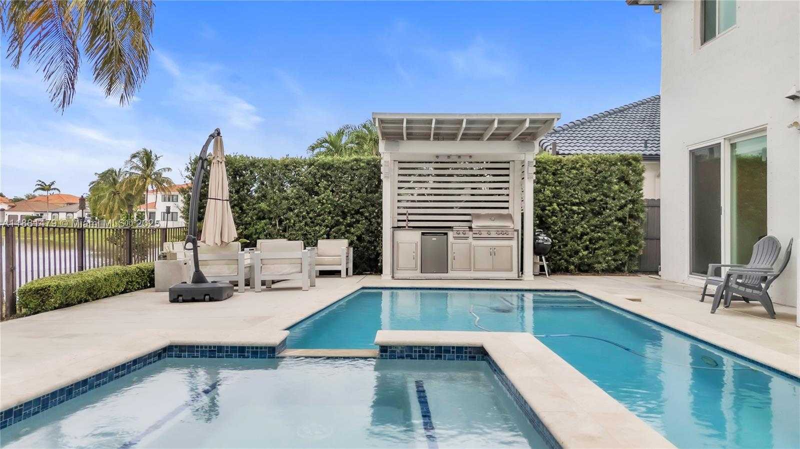 Small Image of 3366 SOUTH WEST 152ND PL, Miami Number 28