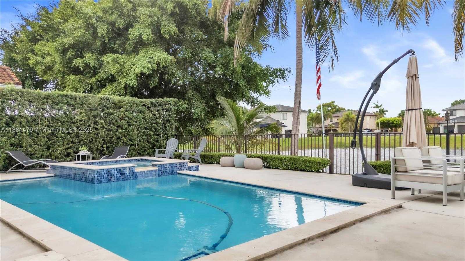 Small Image of 3366 SOUTH WEST 152ND PL, Miami Number 29