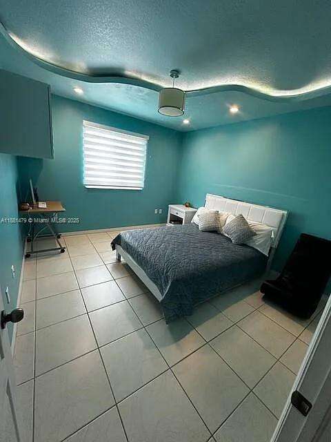Small Image of 3366 SOUTH WEST 152ND PL, Miami Number 7