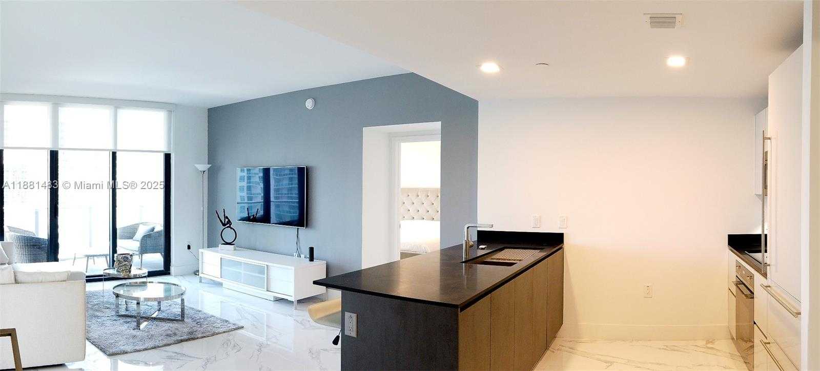Small Image of 1010 BRICKELL AVE #2304, Miami Number 16