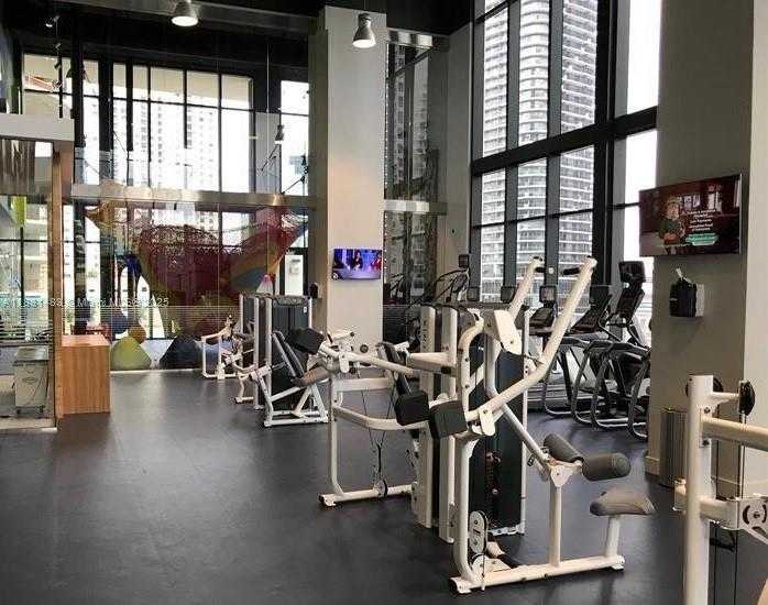 Small Image of 1010 BRICKELL AVE #2304, Miami Number 6