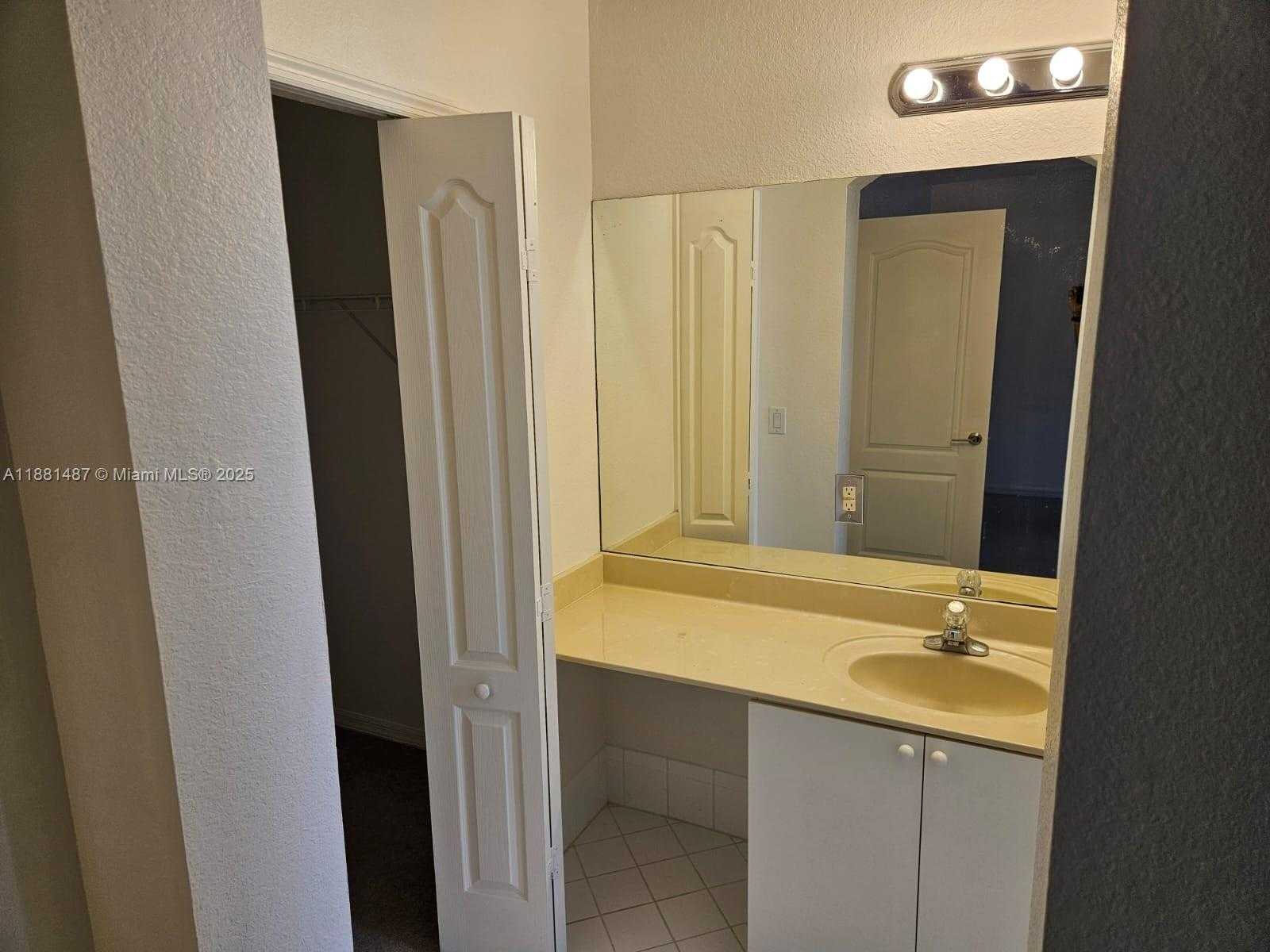 Small Image of 8846 WEST FLAGLER ST #2, Miami Number 29