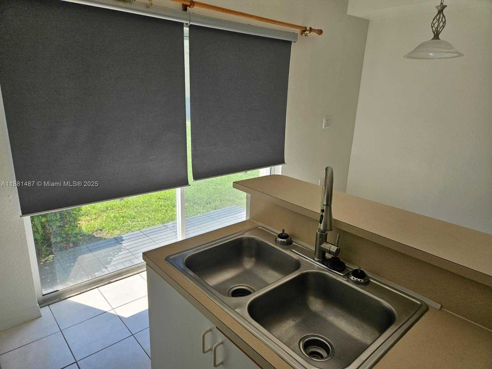 Small Image of 8846 WEST FLAGLER ST #2, Miami Number 4