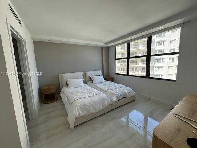 Small Image of 9801 COLLINS AVE #14E, Bal Harbour Number 18