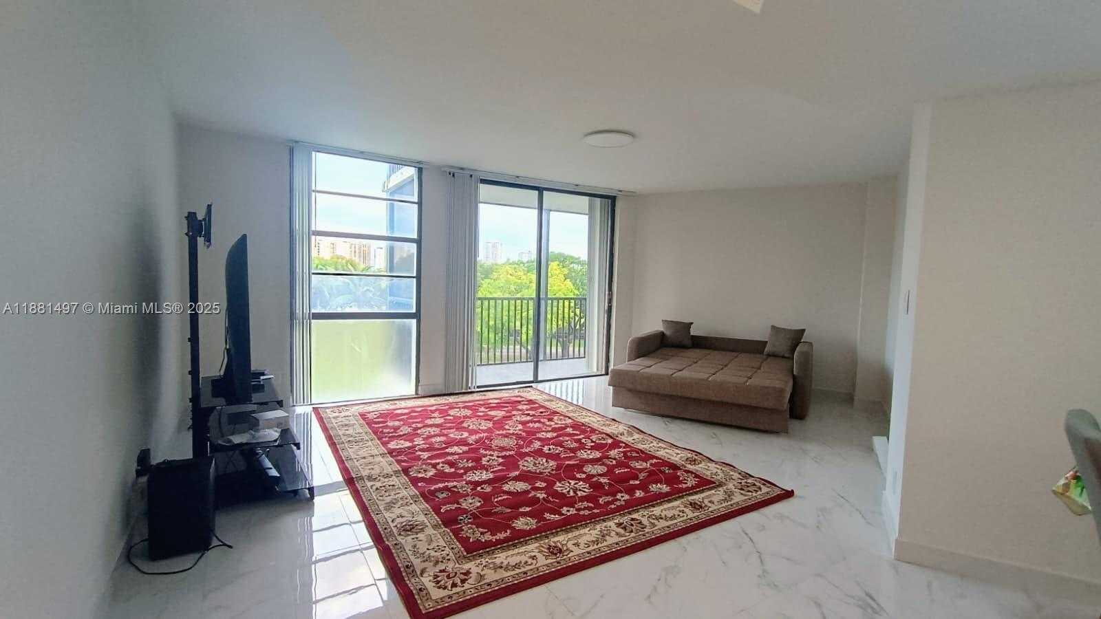 Small Image of 3475 NORTH COUNTRY CLUB DR #408, Aventura Number 2