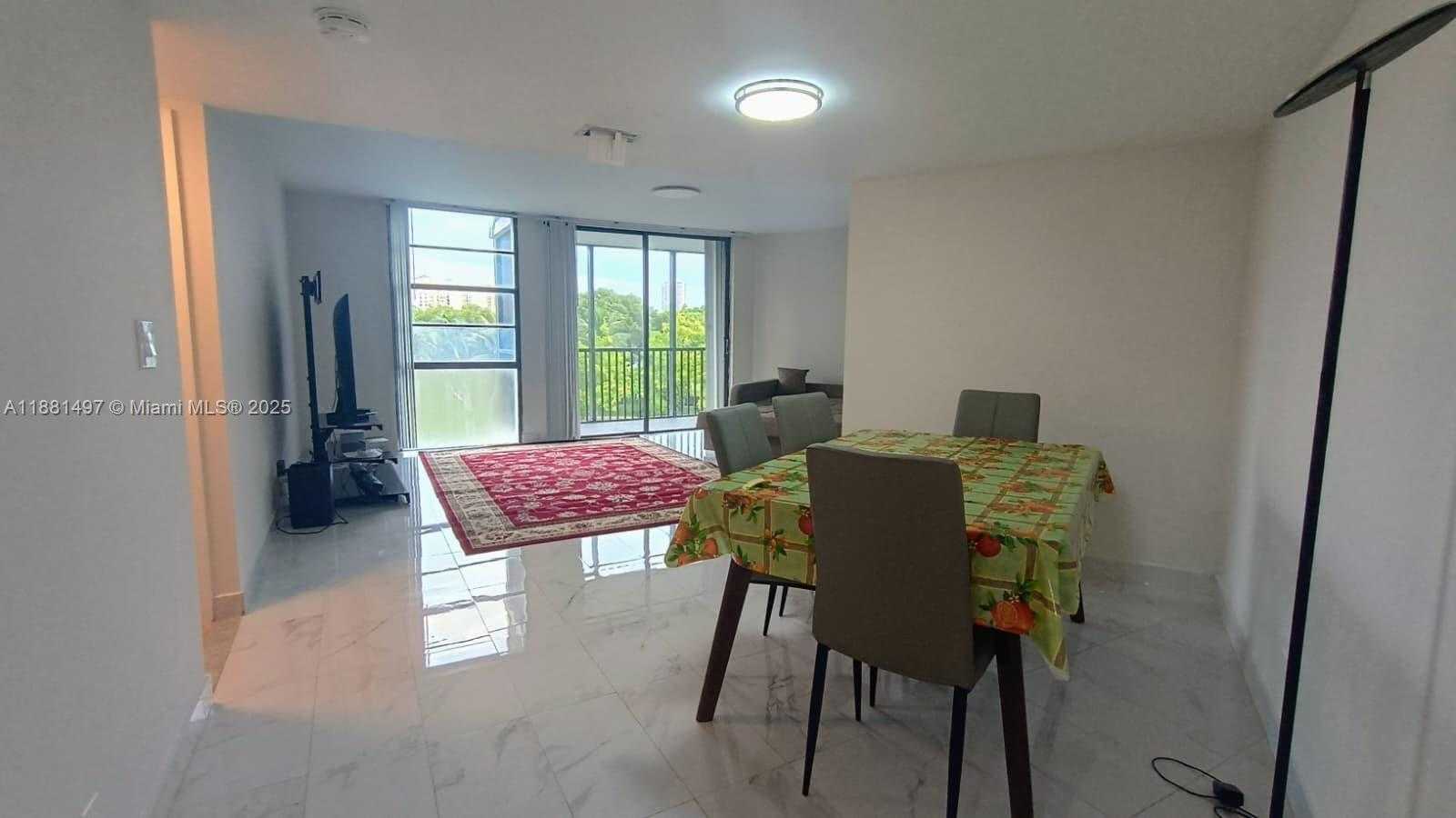 Small Image of 3475 NORTH COUNTRY CLUB DR #408, Aventura Number 3