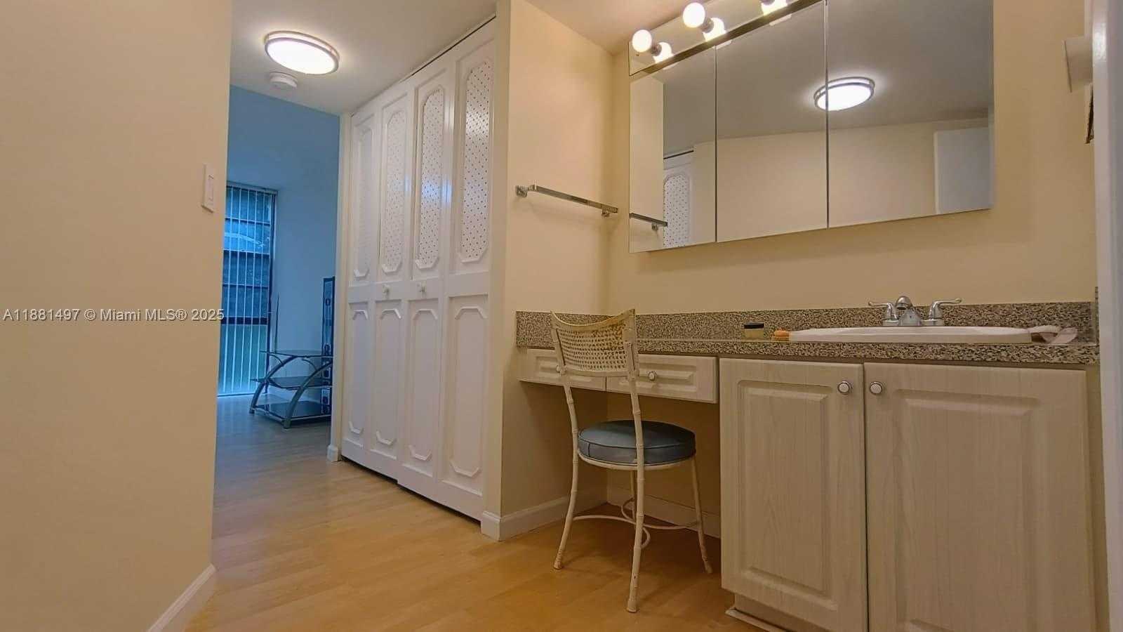 Small Image of 3475 NORTH COUNTRY CLUB DR #408, Aventura Number 8