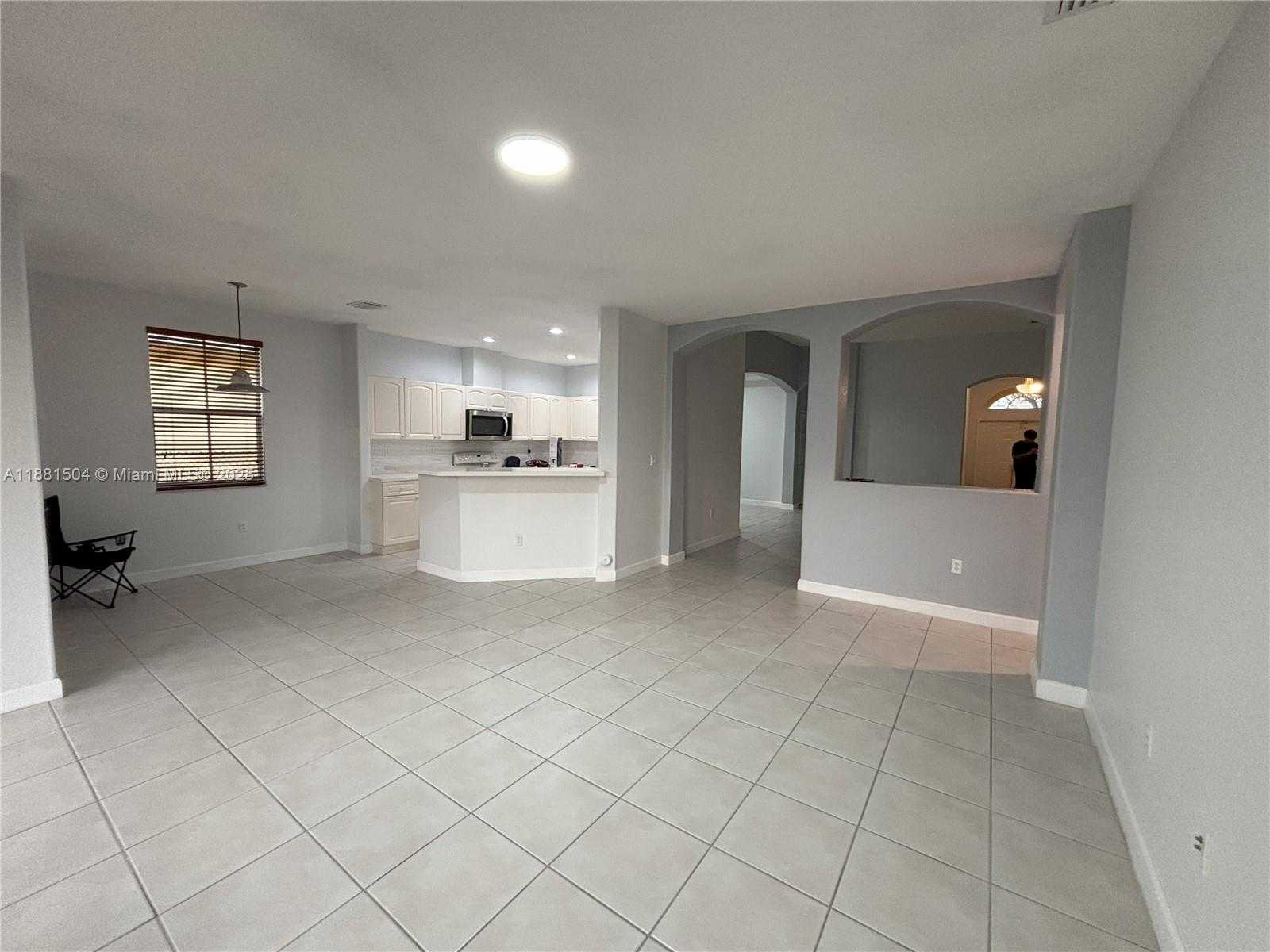Small Image of 2122 SOUTH WEST 151ST PL, Miami Number 13