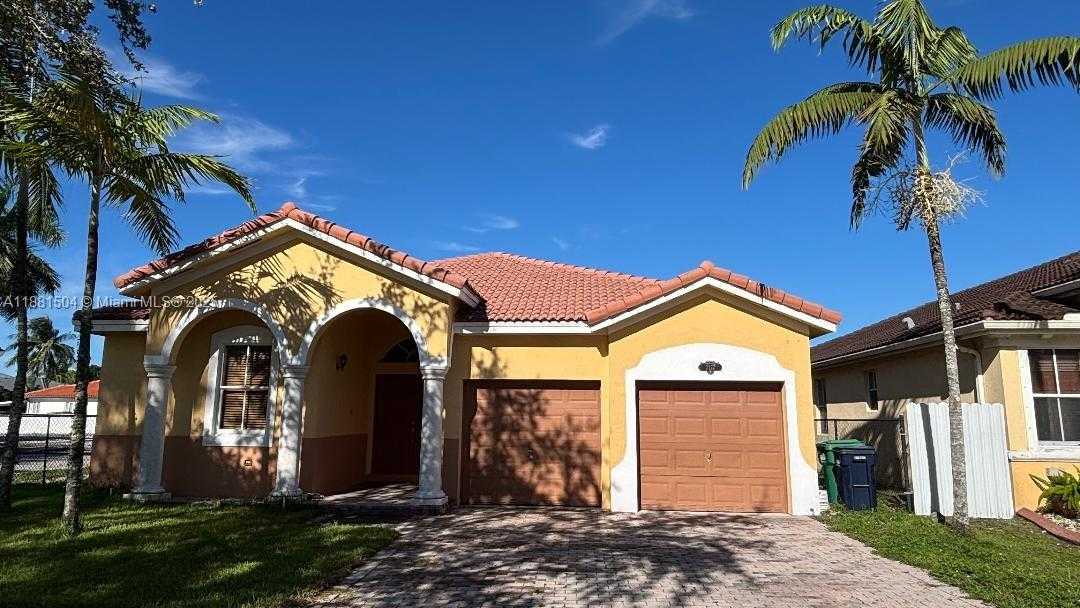 Small Image of 2122 SOUTH WEST 151ST PL, Miami Number 2