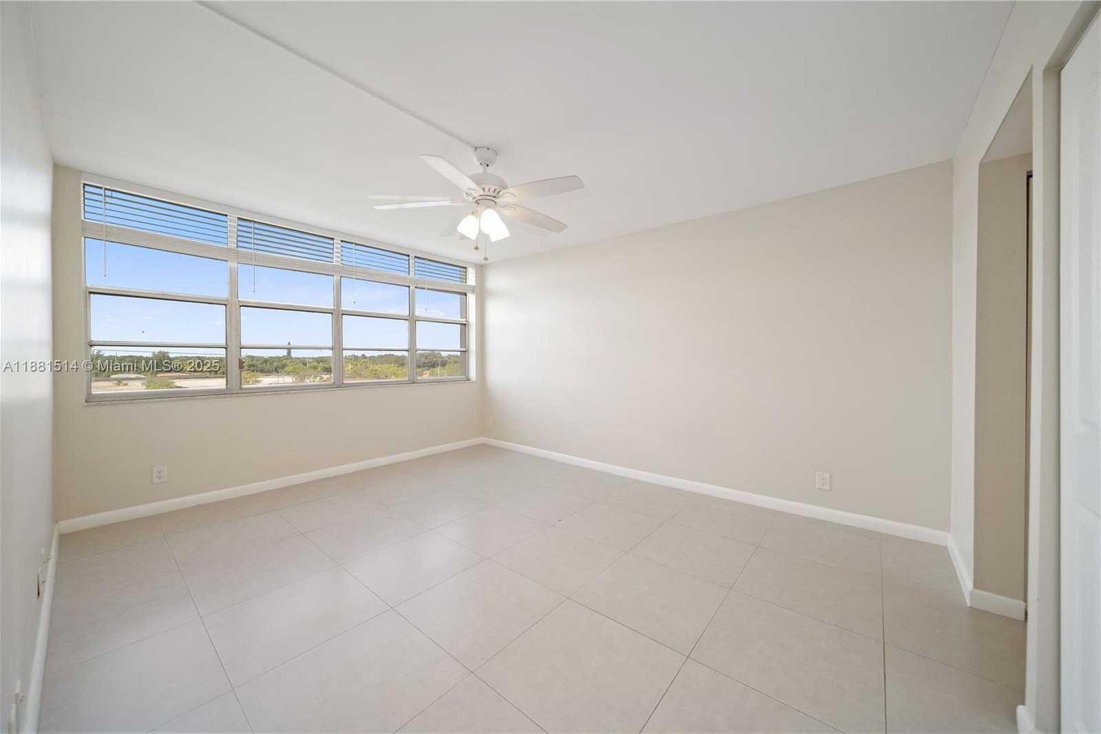 Small Image of 16710 NORTH EAST 9TH AVE #506, North Miami Beach Number 9